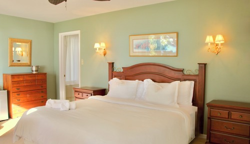 Deluxe Room, Balcony, Lake View