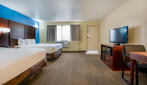 Deluxe Quadruple Room
