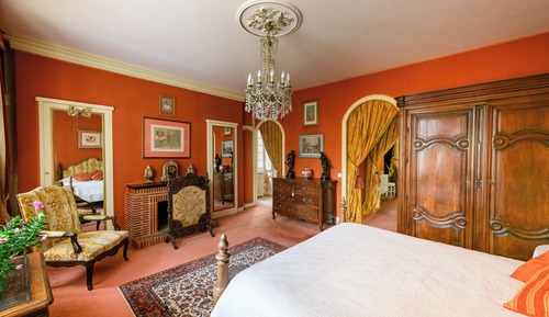 Deluxe Suite, Park View (Terracotta)