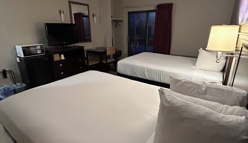 Standard Double Room, 2 Double Beds