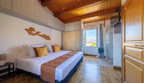 Signature Villa, 3 Bedrooms, Patio (N 6 bis La Sterne Kerguelen)