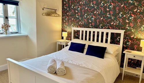 Comfort Apartment, Private Bathroom, Garden View