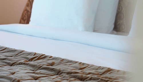 Deluxe Suite, City View