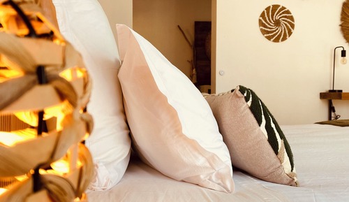 Deluxe Suite, Hill View