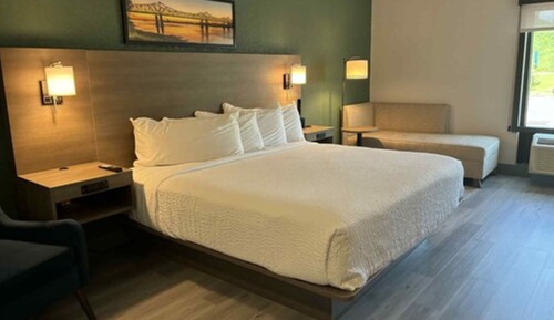Studio Suite, 1 King Bed, Non Smoking