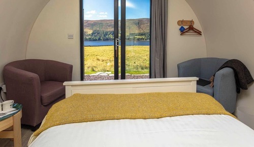 Cabin, 1 Bedroom, Ensuite, Sea View (The Strath)