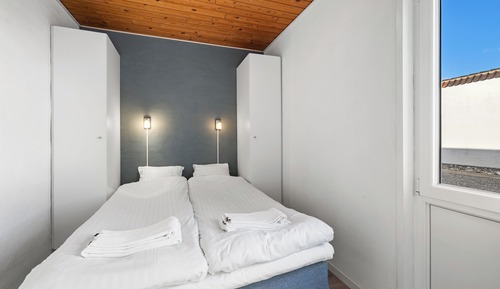 Apartment, Pets Allowed