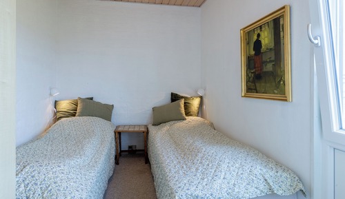 Apartment, Pets Allowed