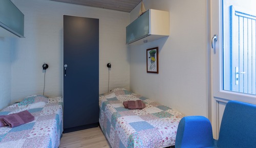 Apartment, Pets Not Allowed