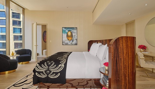 Hudson Signature One-Bedroom Suite