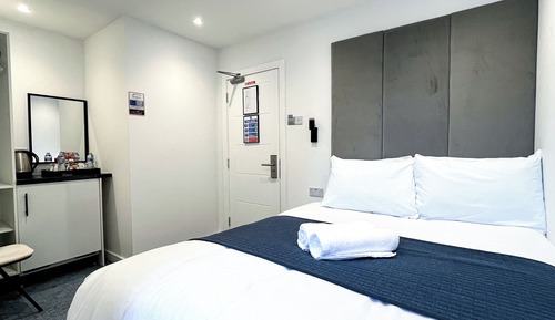 Deluxe Room, 1 Double Bed, Non Smoking, Air conditioning