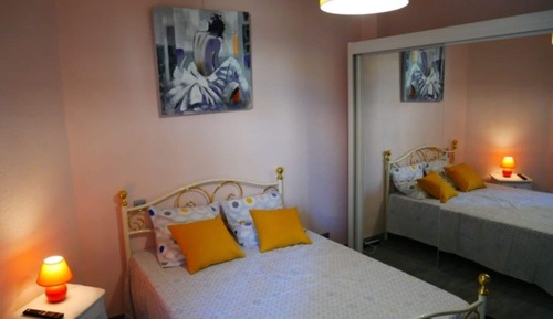 Executive Shared Dormitory, Shared Bathroom (1er étage)