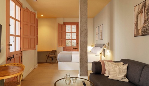 Studio with Private Patio