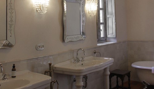 Signature Villa, 1 King Bed with Sofa bed, Terrace, Mountain View