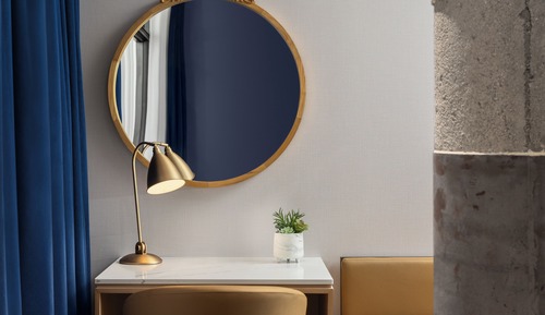 Suite, Terrace (Gold, Two Queens)