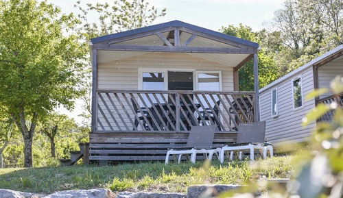 Mobile Home (Pommier)