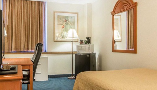 One Full Bed Smoking Room