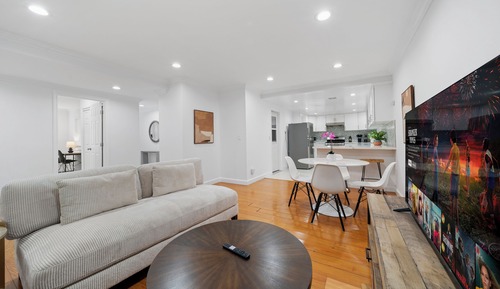 House (3 Bedrooms)