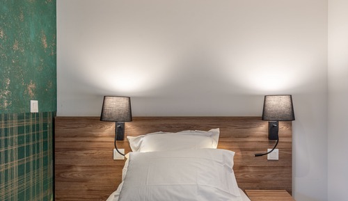 Single Room, Private Bathroom