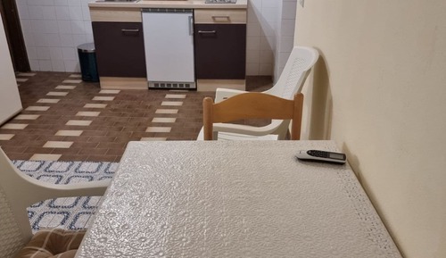 Studio (Studio Apartment with Terrace with Se)