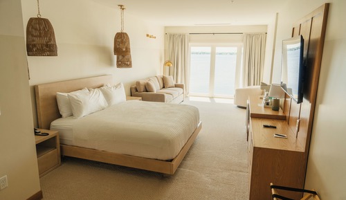 Lakeside Signature 2 Room Suite - ADA