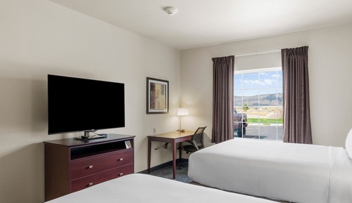Room, 2 Queen Beds, Non Smoking (Guestroom, Audible/Visual alert)