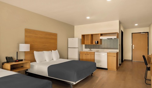 Suite, 2 Queen Beds, Accessible, Non Smoking