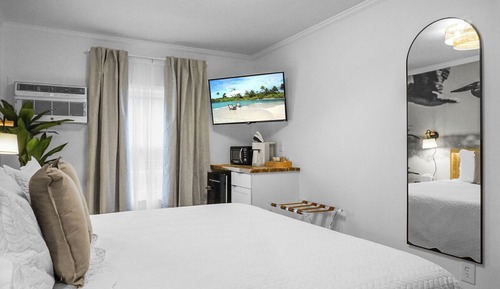 Comfort Single Room, 1 King Bed, Non Smoking