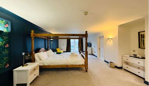 Junior Suite, 1 Queen Bed