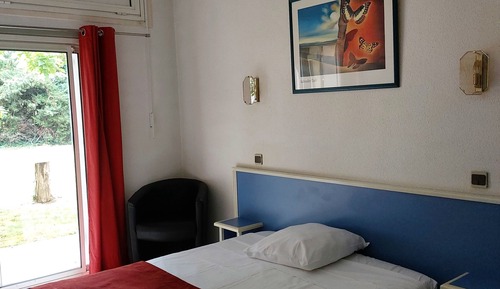 Classic Double Room, Garden View