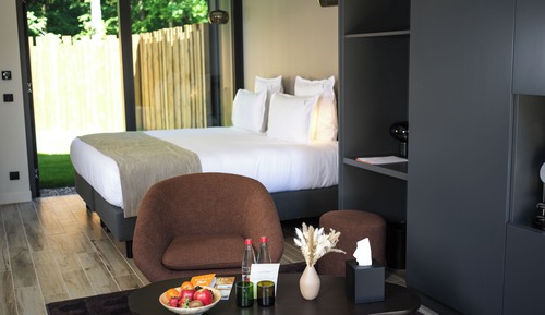 Deluxe Double Room, Garden View