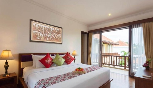 Family Double Room, Pool View