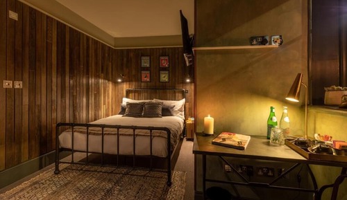 Luxury Double Room, City View