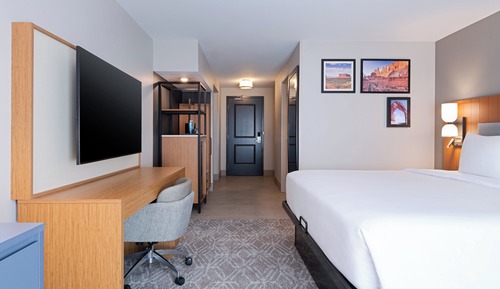 Standard Room, 1 King Bed
