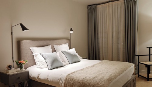 Deluxe Room, 1 Queen Bed, City View