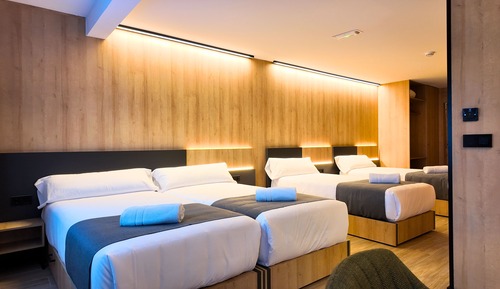 Luxury Quadruple Room
