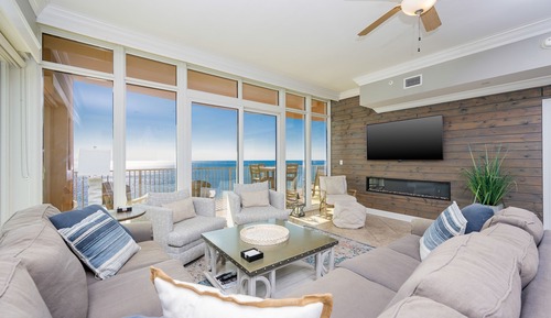 Condo, 4 Bedrooms