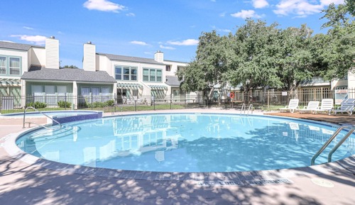 Condo, 2 Bedrooms