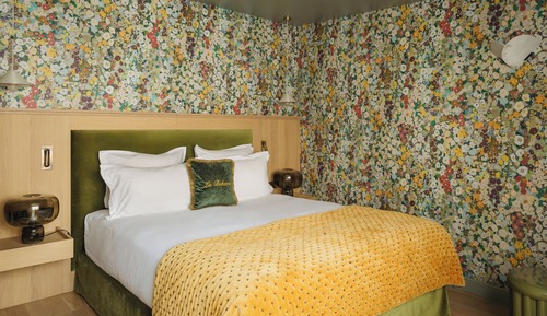 DEGAS - Deluxe Double Room