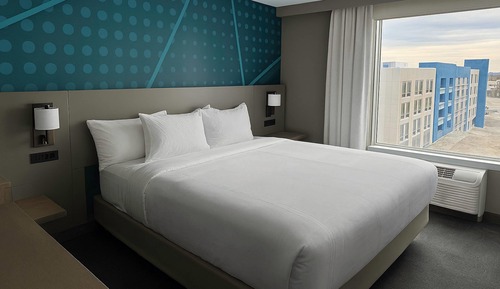 Standard Room, 1 King Bed, Non Smoking