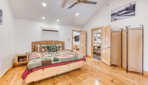 Luxury Cottage, Lake View