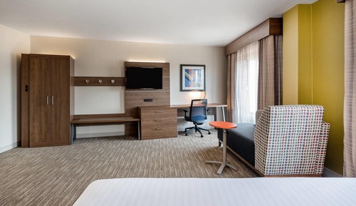 Standard Room, 1 King Bed, Non Smoking