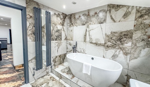 Luxury House, Private Bathroom