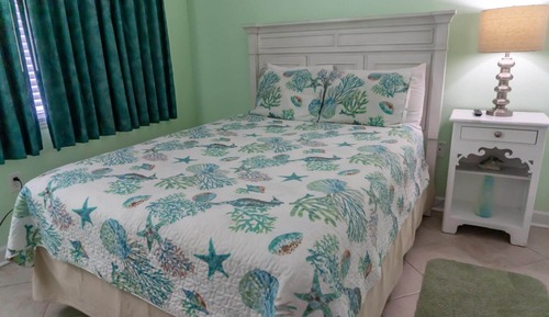 Deluxe Condo, 2 Bedrooms, Balcony, Beach View