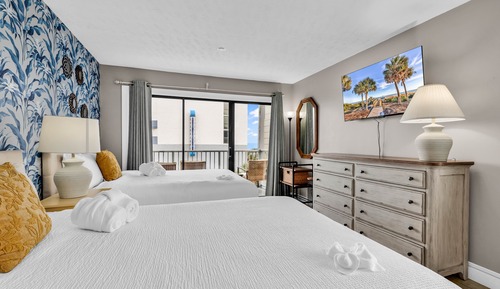Signature Condo, 2 Bedrooms, Non Smoking, Partial Ocean View