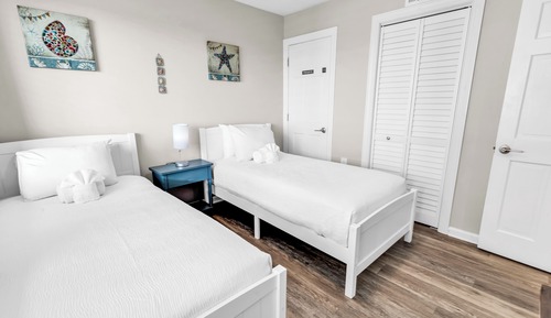 Exclusive Condo, 2 Bedrooms, Balcony, Ocean View
