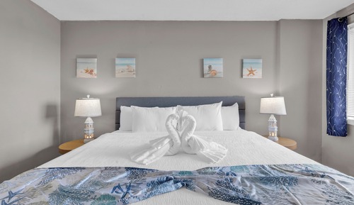 Comfort Condo, 1 Bedroom, Balcony, Partial Ocean View