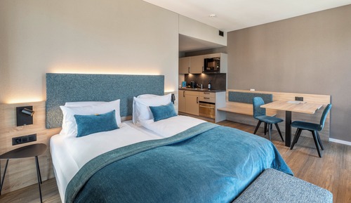 Comfort Double or Twin Room, Kitchen, Lake View