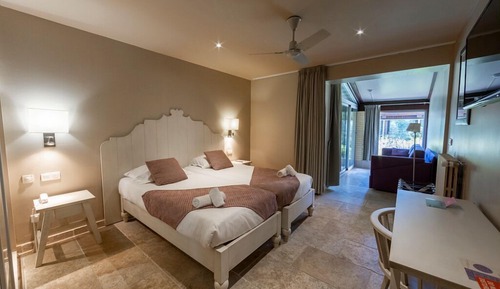 Comfort Twin Room