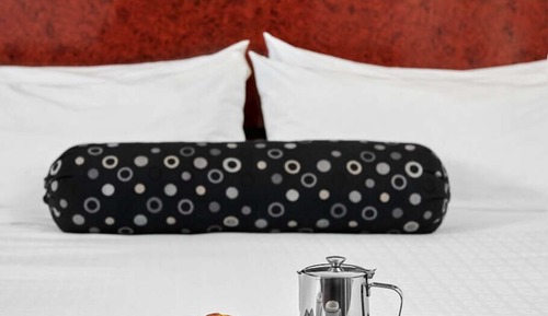 Room, 1 King Bed, River View